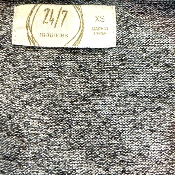 Maurice’s 24/7 Plaid Twist Front Soft Knit Top – Size XS - Picture 8 of 10